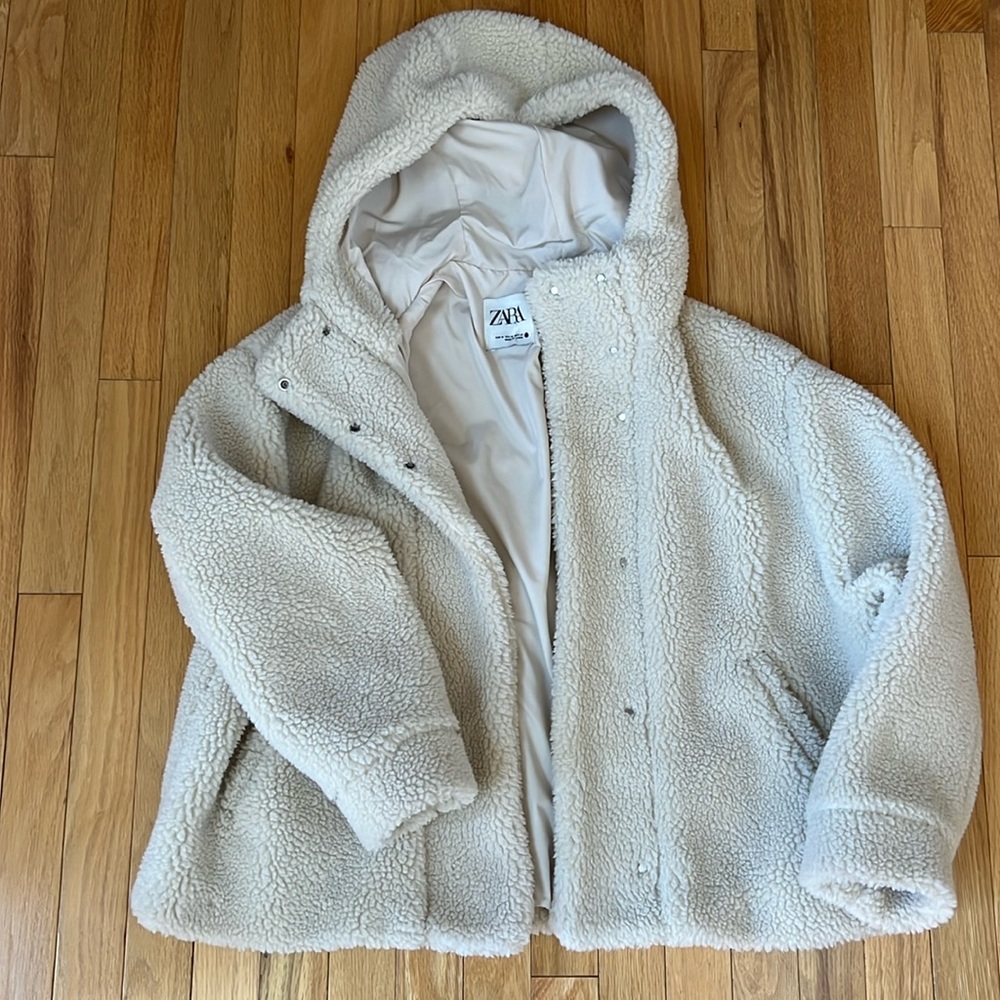 Cream colored Zara Sherpa jacket
